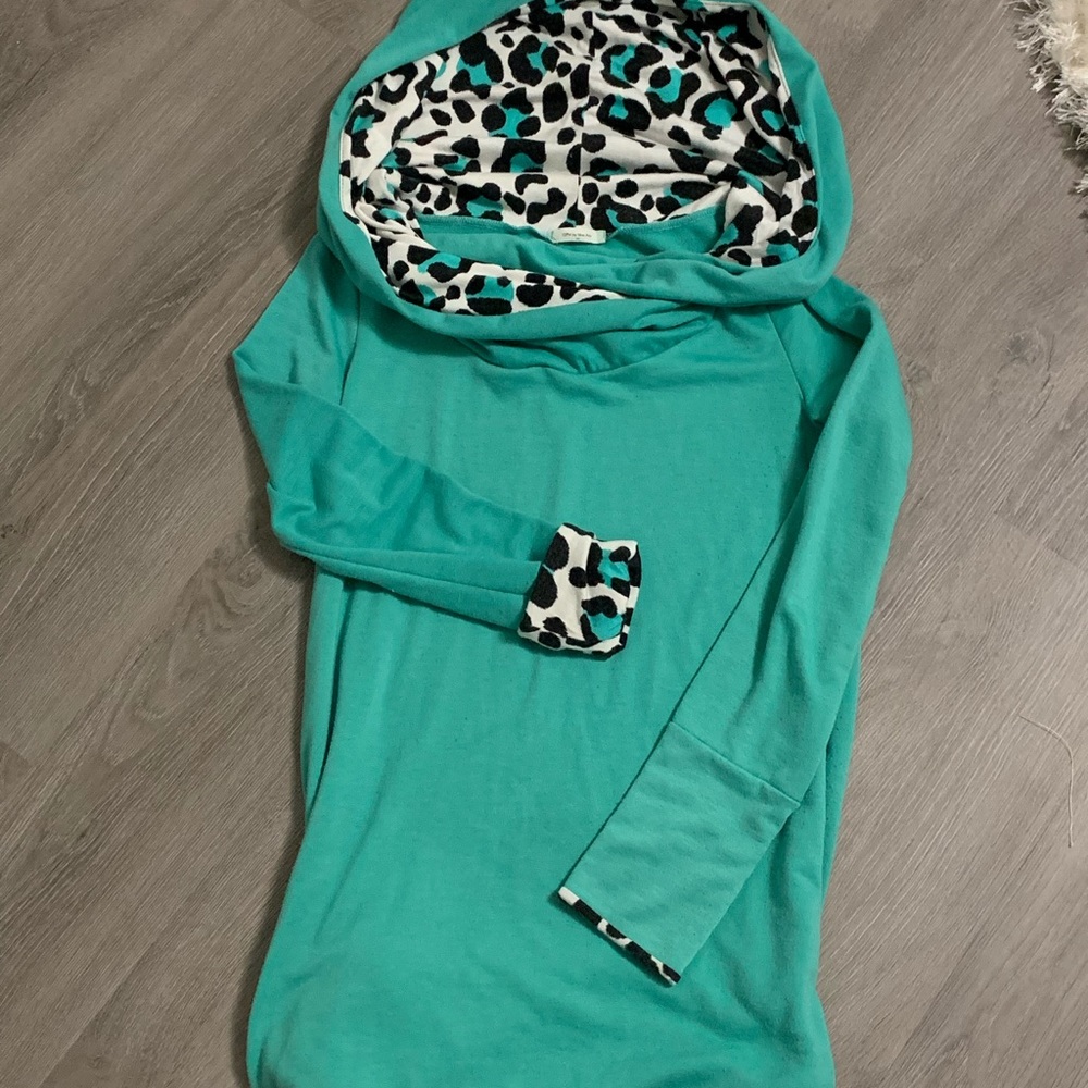 Leopard print turquoise tunic